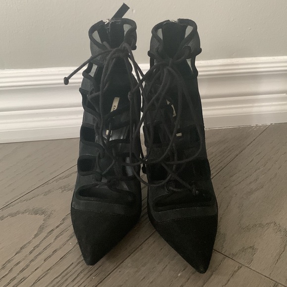 Zara Basic lace up pumps in black size 35 - Picture 2 of 13
